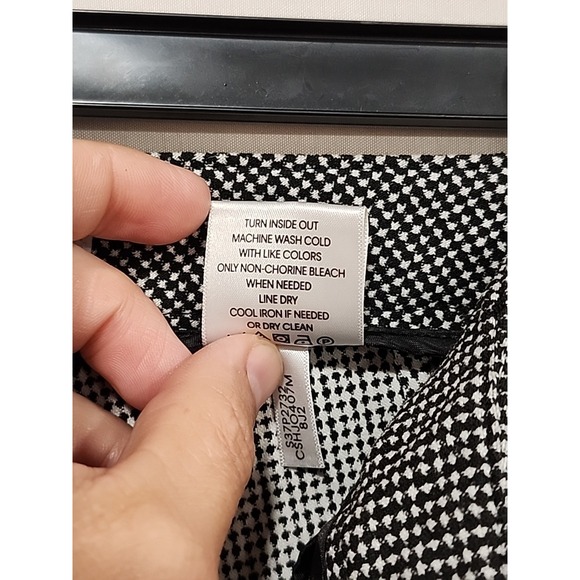 Calvin Klein Pants Womens Size 10, Black/White Dotted, 4 Pocket, Belt Loops - Picture 5 of 10